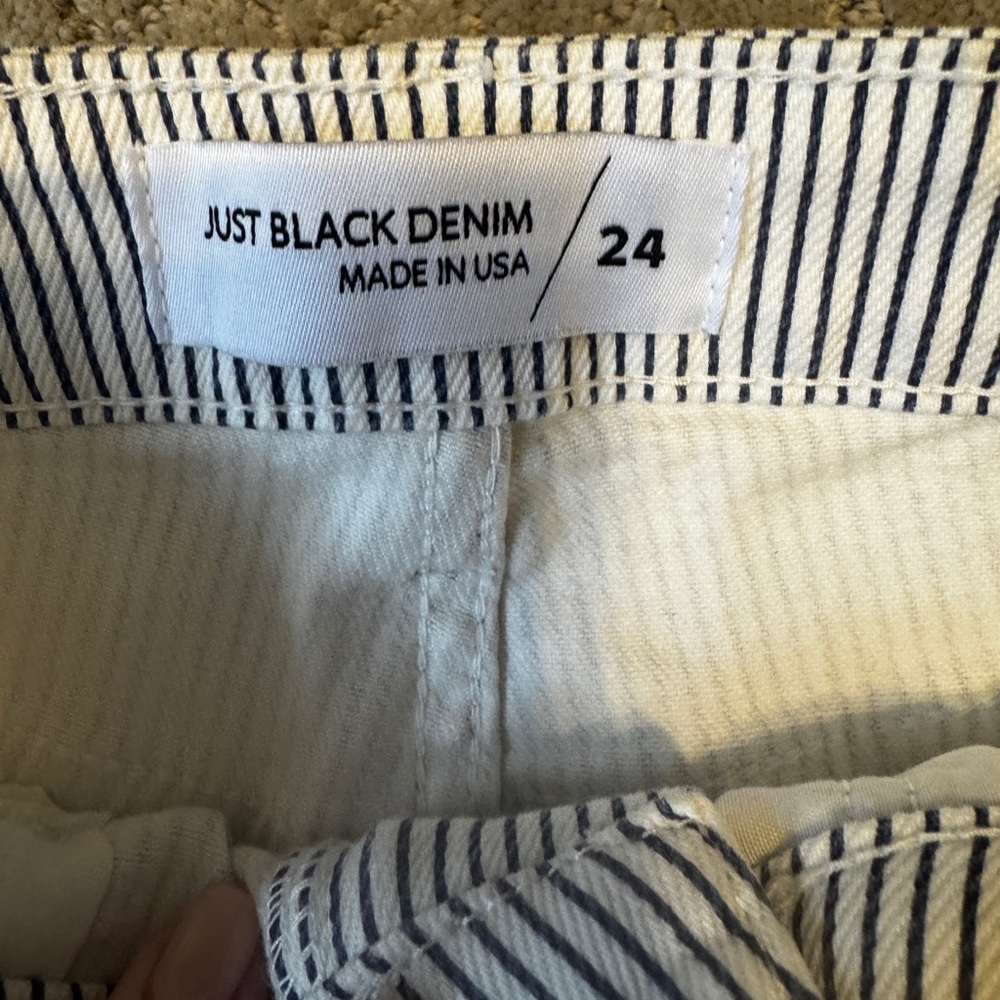 NWT Just black denim striped cropped jean - Picture 4 of 9